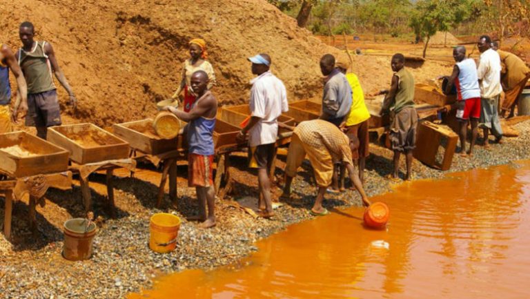 7 reasons the government should consider to promote small scale mining
