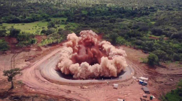 Ivanhoe execs brief Congo president on progress of massive copper project Ivanhoe execs brief Congo president on progress of massive copper project