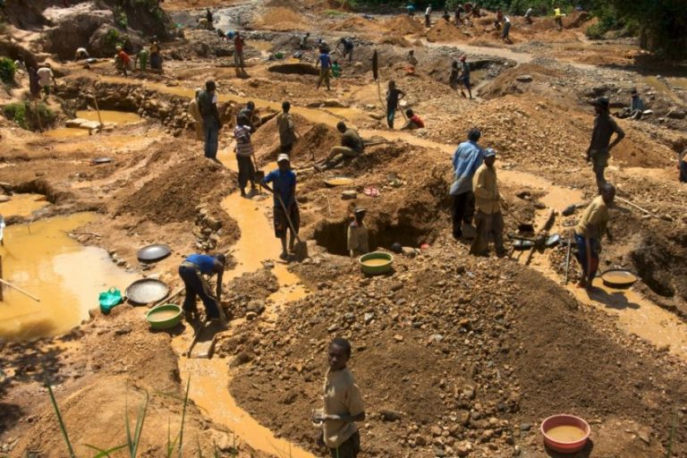 Peace Mine illegal miners evicted