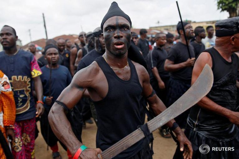 Gold dealer up for murder