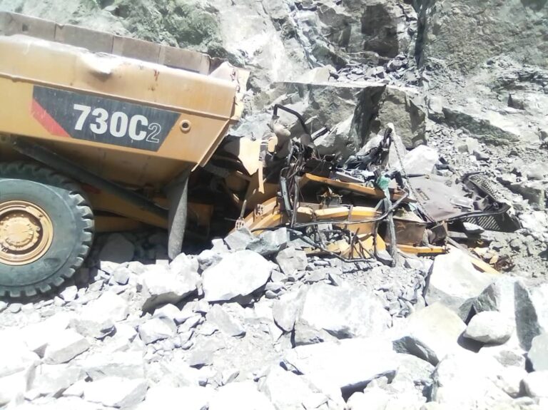 RioZim female dump truck driver dies in horrific accident RioZim female dump truck driver dies in horrific accident