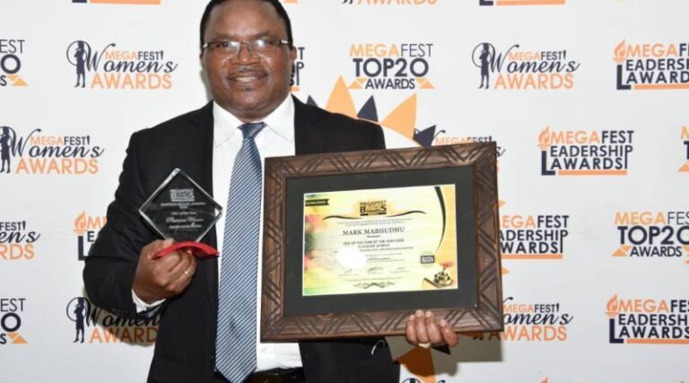 ZCDC shines at Zimbabwe CEO’s Network awards