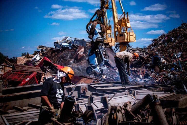 Massive corruption in scrap metal exports