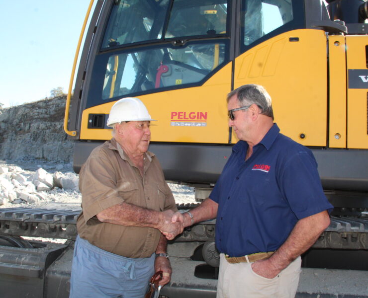 Pomona Quarries acquires Zim’s largest hydraulic hammers from Pelgin
