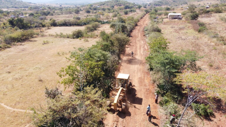 Bikita Minerals rehabilitates roads