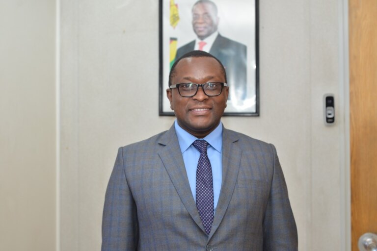 Zimbabwe bans riverbed, alluvial mining with immediate effect