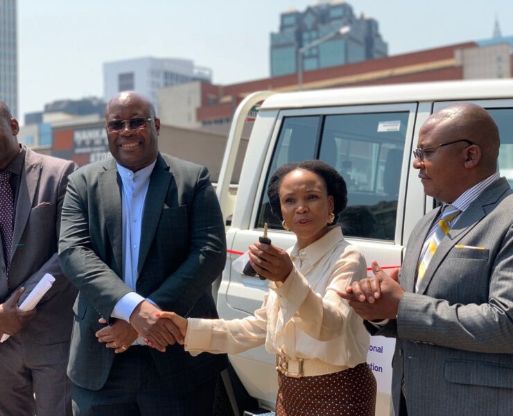 Ministry of mines receives a vehicle