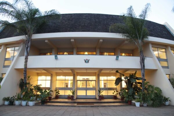 Harare Institute of Technology (HIT) Harare Institute of Technology (HIT)