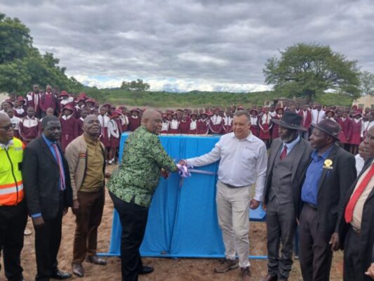 Sandawana Mines Ploughs $475,000 into the Community 2